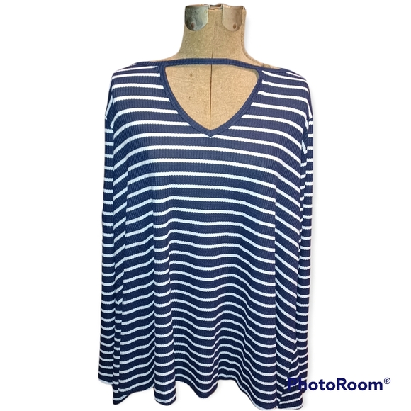 LANE BRYANT Swing Tunic Shirt Navy White Stripe 22/24 - Picture 2 of 7